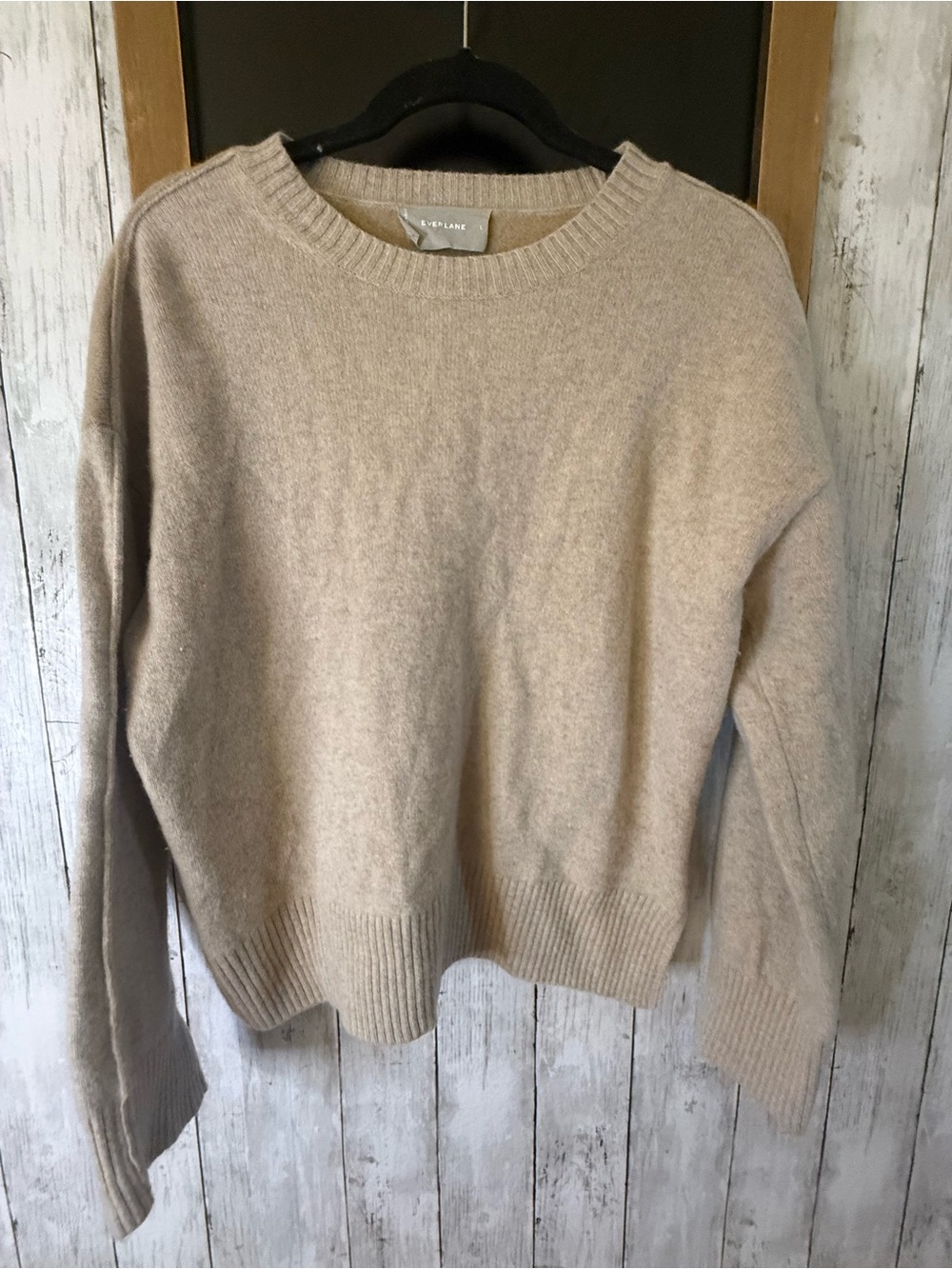 Everlane Women’s 100% Tan Wool Crewneck Sweater Size Large